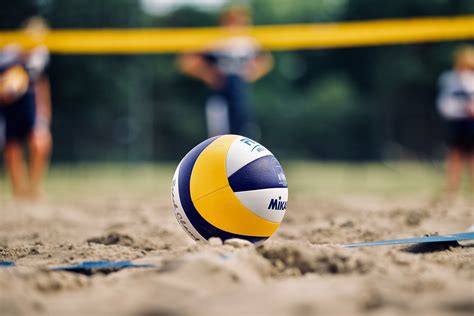 Adult Co-Ed Volleyball in Green Trails