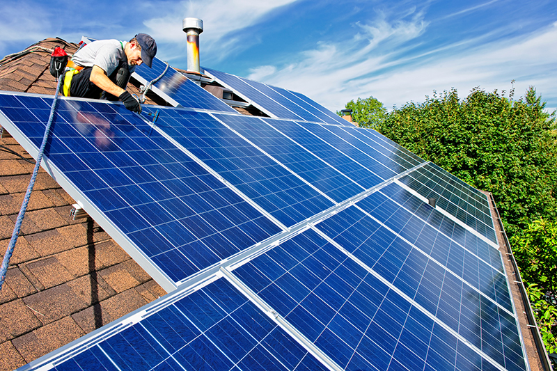 Installing Solar Power in Cross Creek Ranch: What You Need to Know