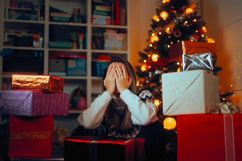 Shield-Bearer Counseling Centers Offers Expert Tips for Managing Holiday Stress, Grief, and Seasonal Affective Disorder (SAD)