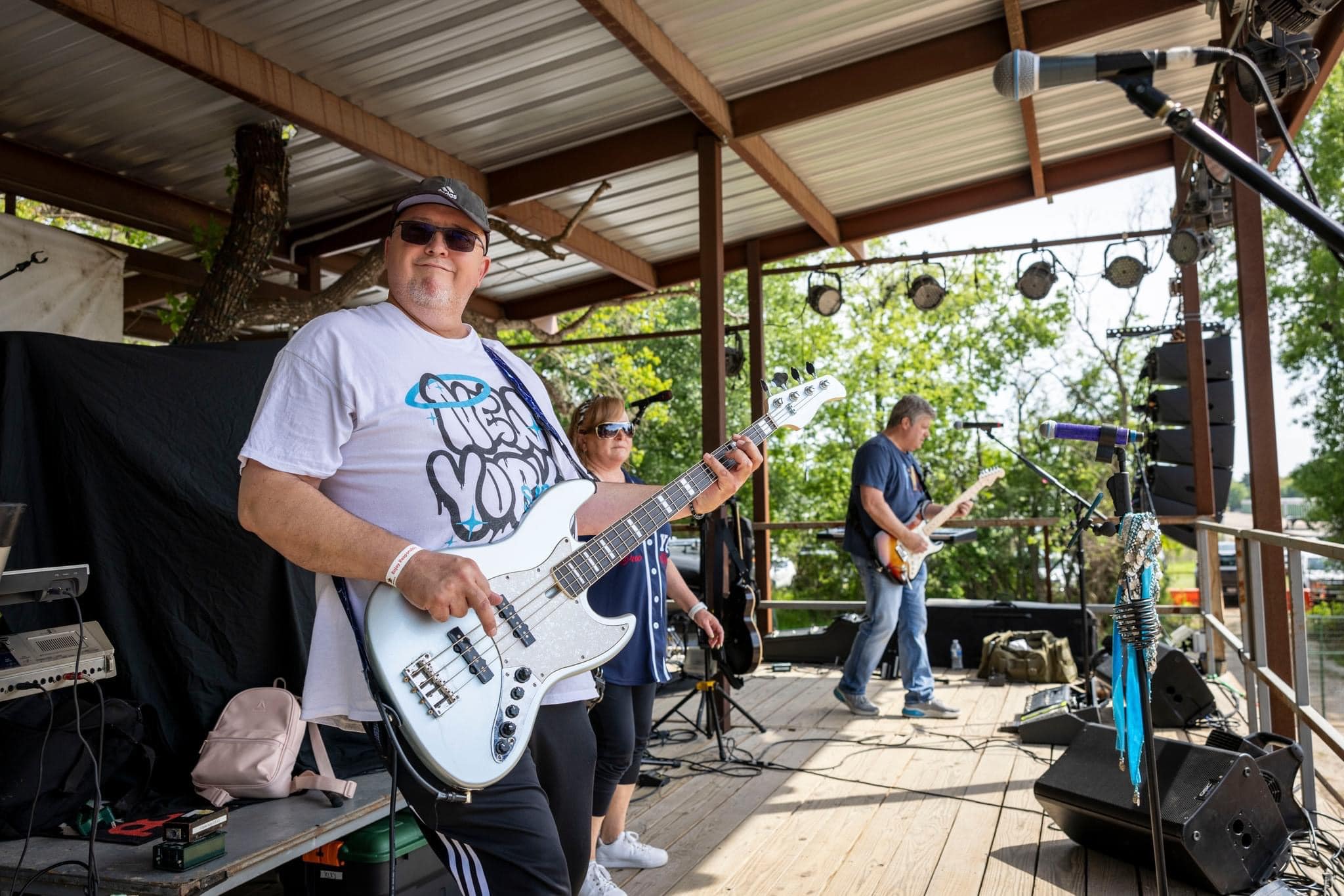 Discover Live Music Events in Cypress This Weekend at The Barn, Boardwalk at Towne Lake, Rosehill Beer Garden and More