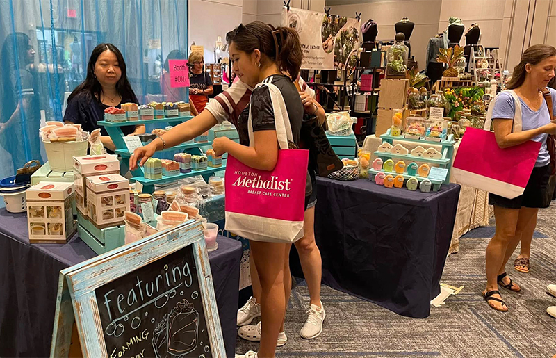 'Shop ‘til You Drop' Returns to the Berry Center: Cy-Fair Women’s Club Continues Tradition of Giving and Community Connection