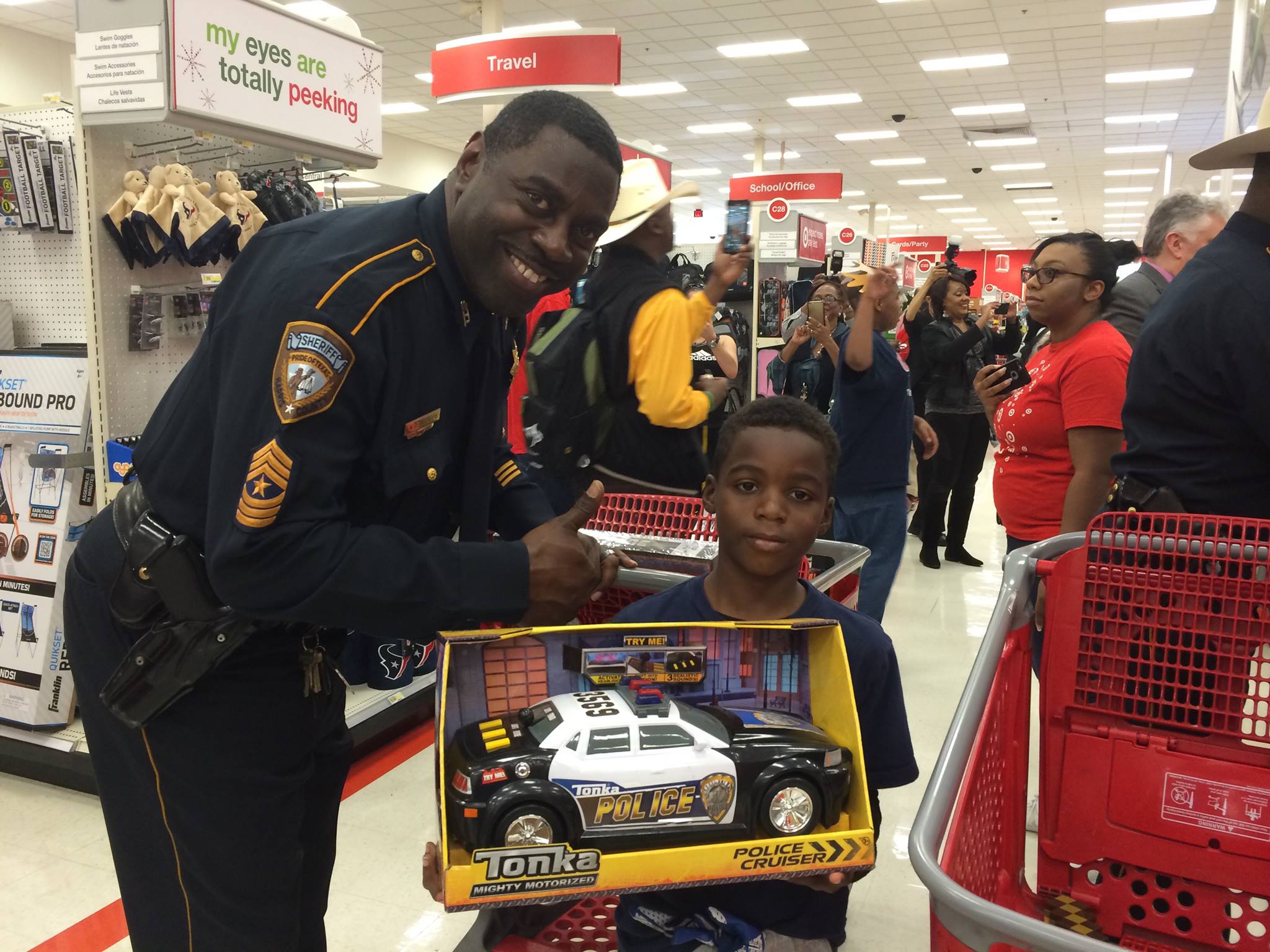 Harris County Sheriff’s Office PAL Team Launches Shop with a Cop Essay Contest