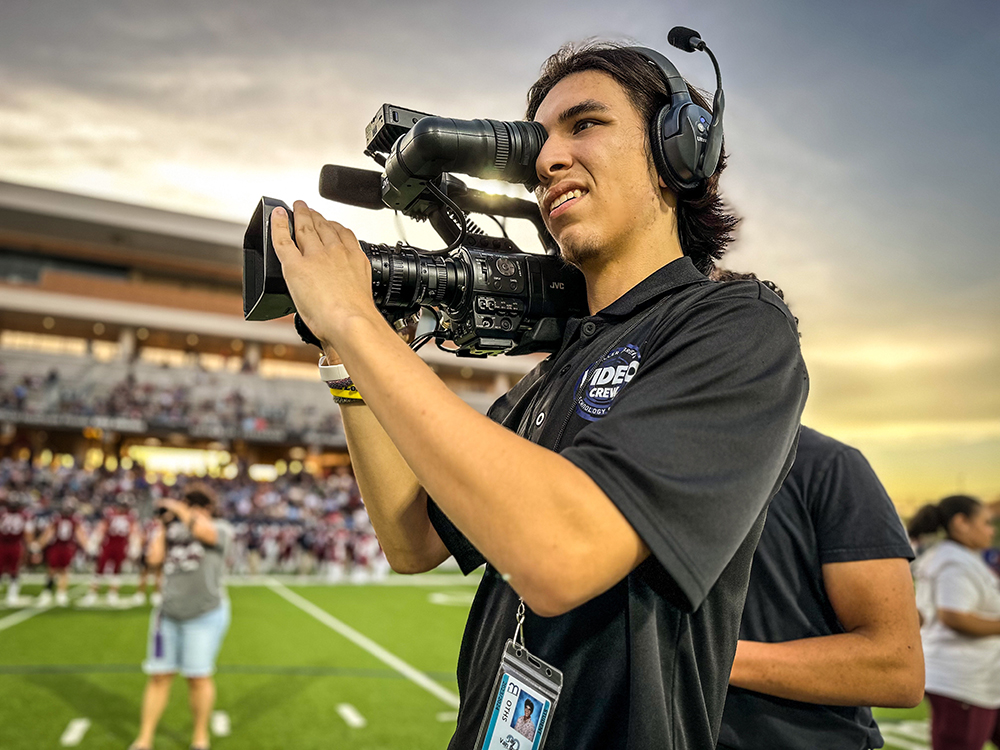 Katy ISD’s Sports Video Crew Named Student Multimedia Program of the Year