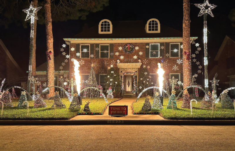 Copperfield Family’s Dazzling Christmas Lights Display to Bid Farewell After a Decade of Magic