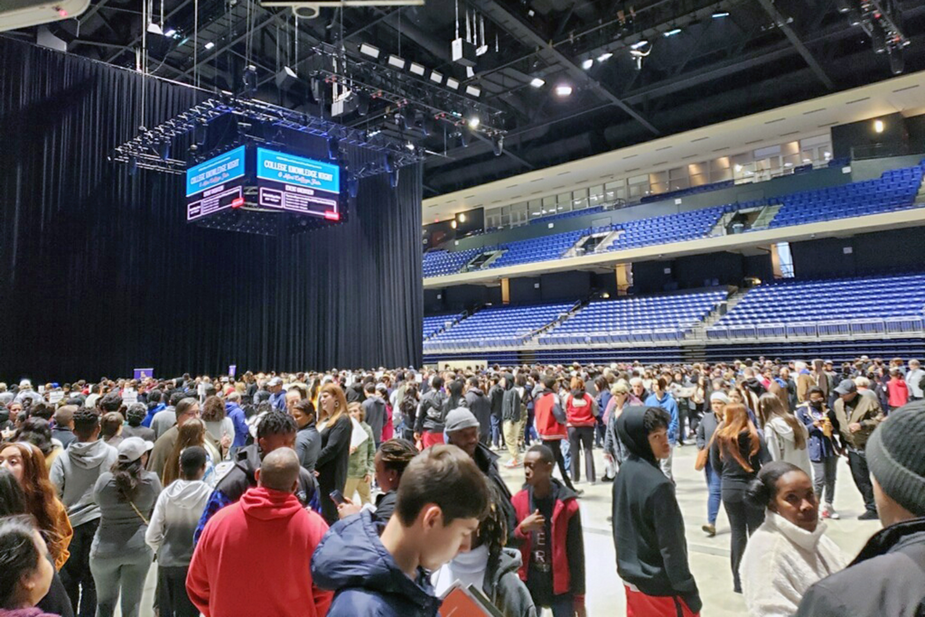 College Knowledge Night Draws Record Crowd to Berry Center