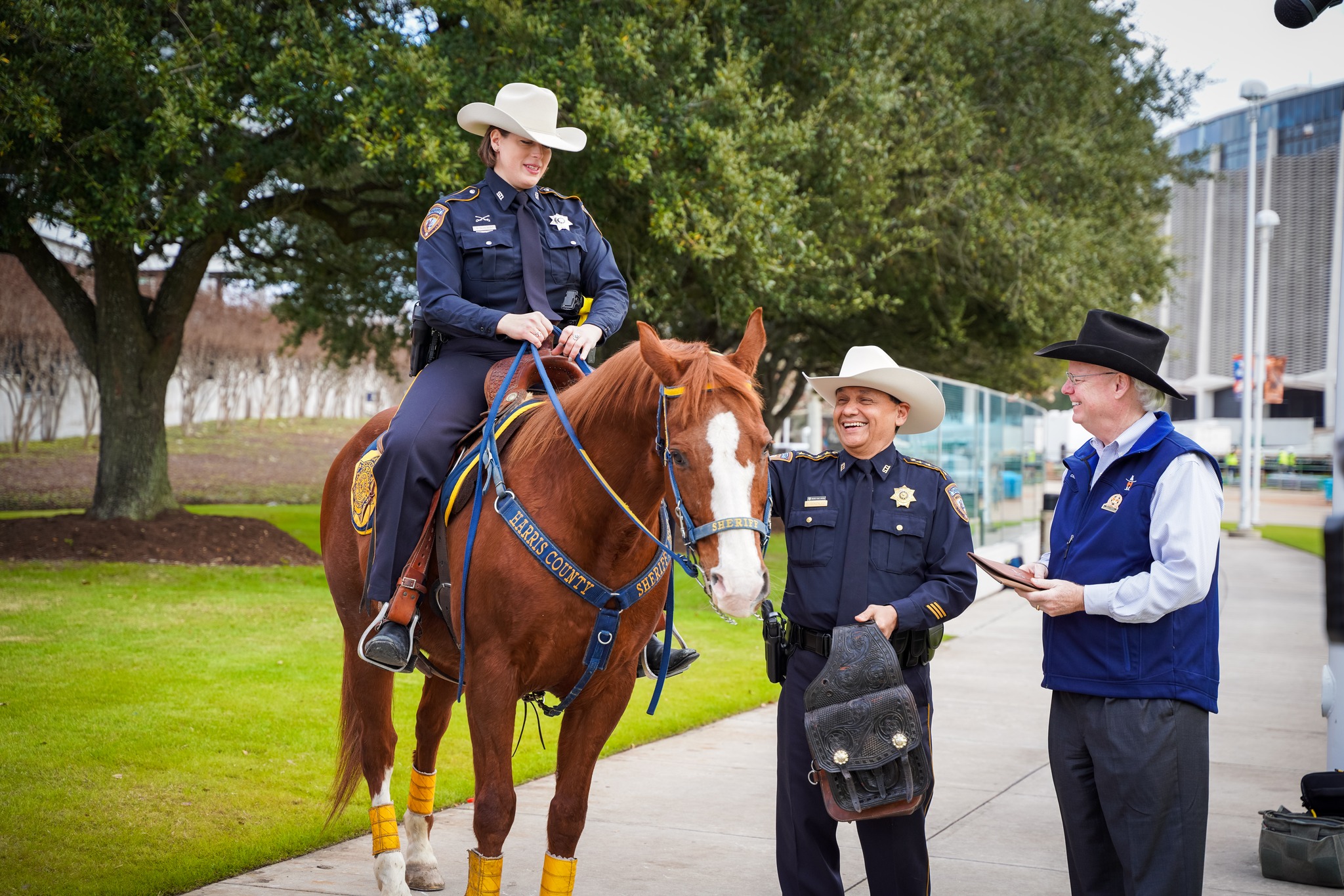 HCSO Mounted Patrol to Deliver HLSR Invitation to Governor