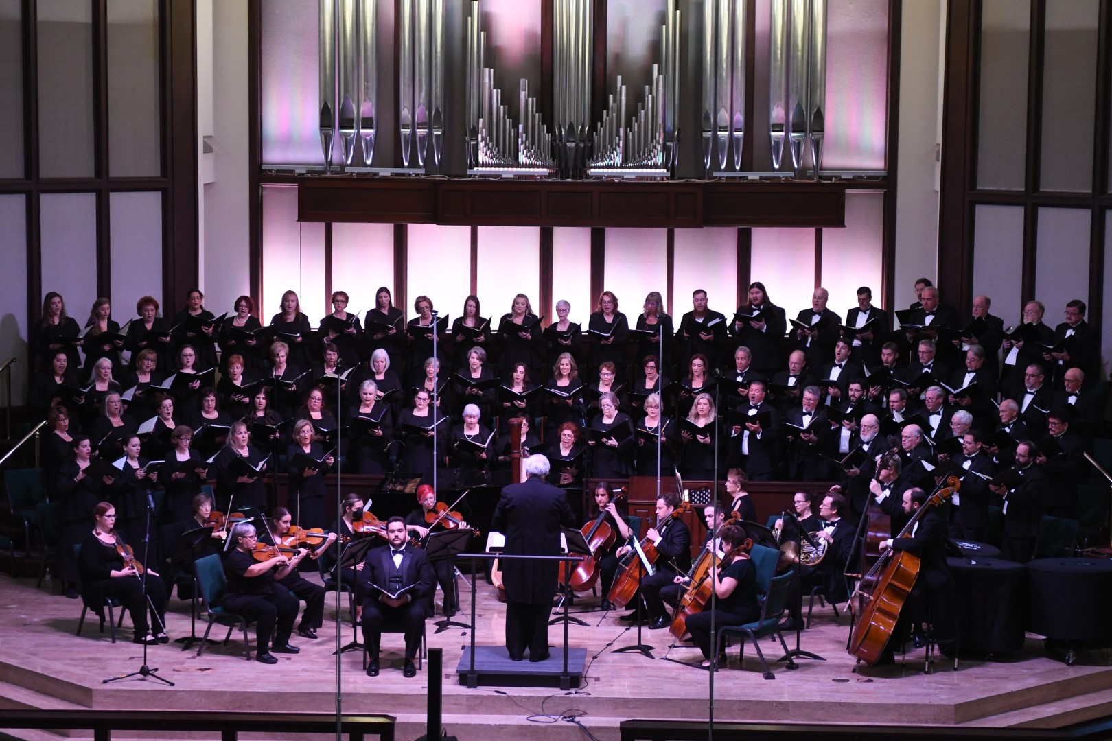 Texas Master Chorale PresentsÂ For Love of Country in April pic