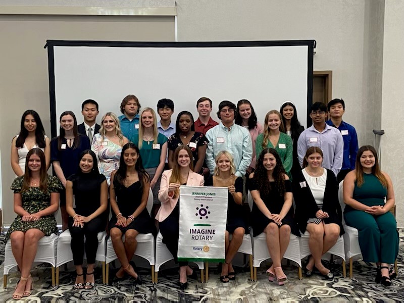 https://myneighborhoodnews.com/uploads/images/News/Jan_2023/katy_rotary_2022-Scholarship-Receipients.jpg