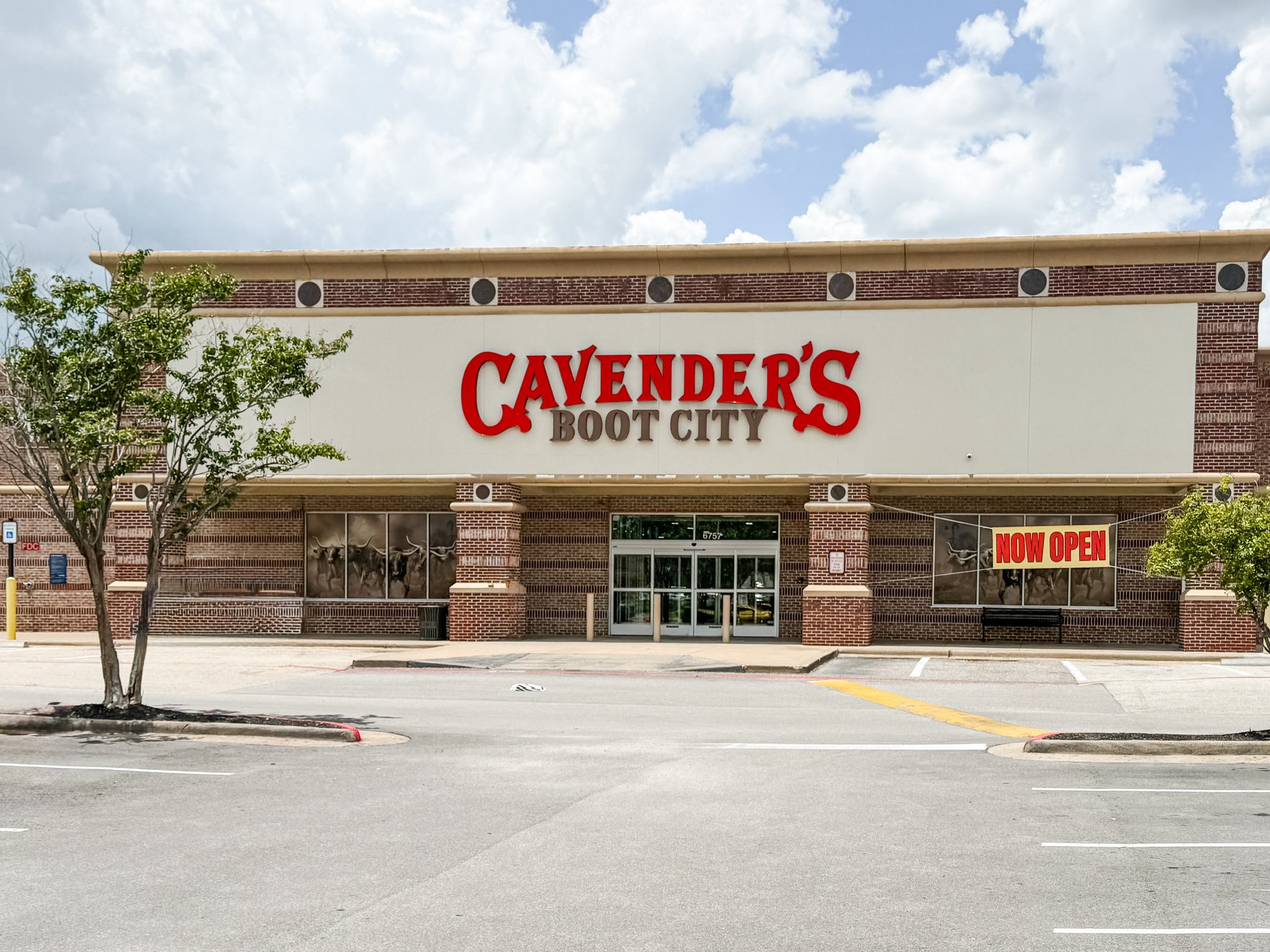 Cavender’s Boot City Opens in Copperfield, Bringing Iconic Western Wear to Northwest Houston