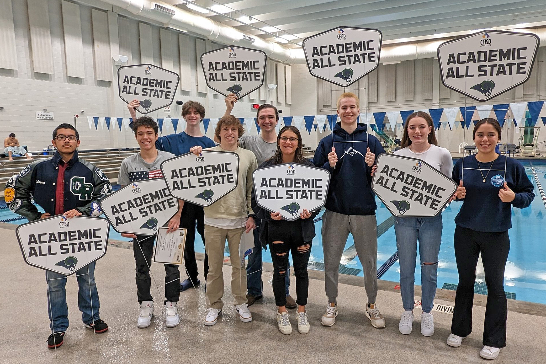 CFISD Swim and Dive Student-Athletes Earn THSCA Academic All-State HonorsÂ 