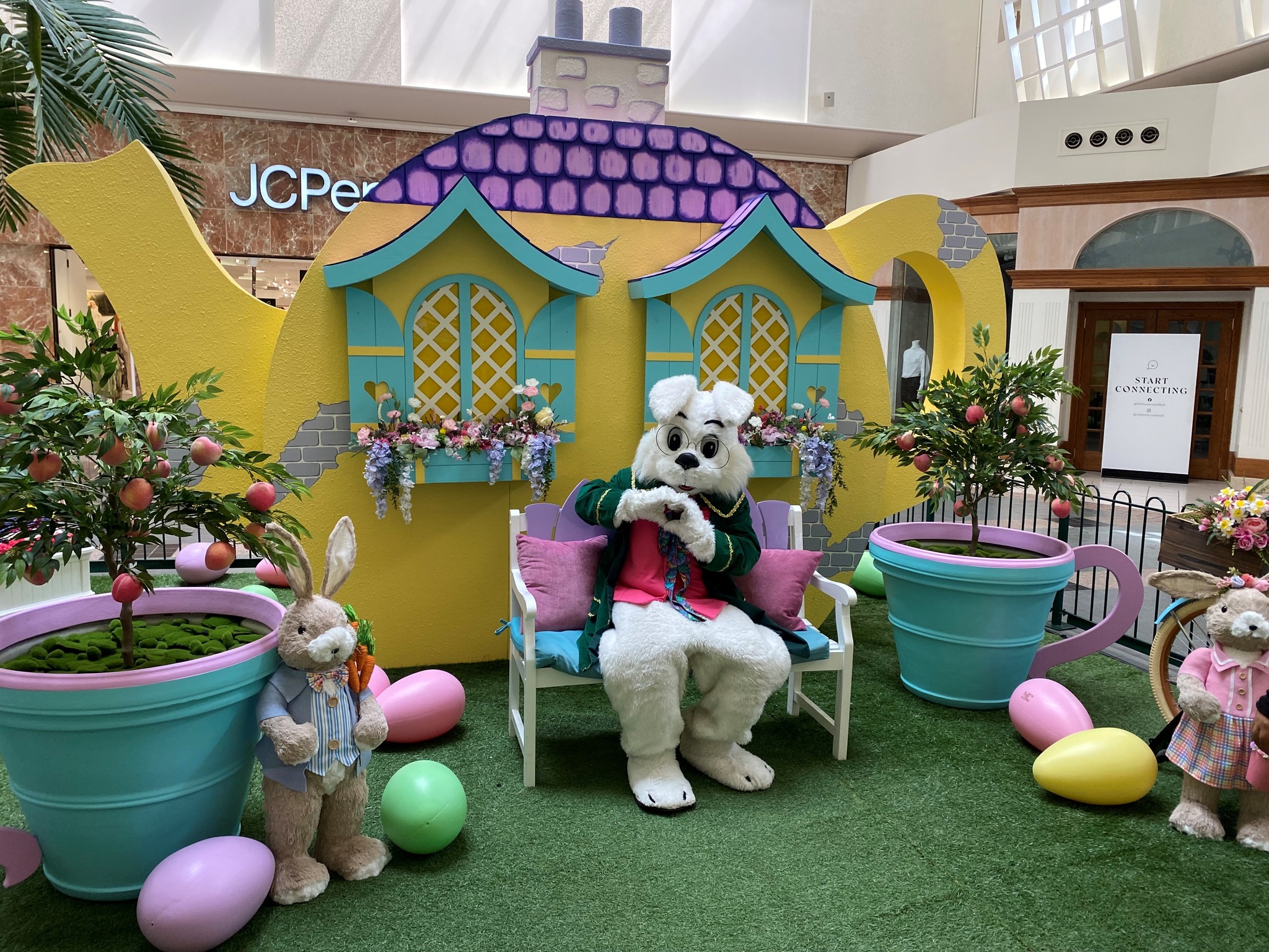 Hop Into Spring: Capture Easter Bunny Photos at Willowbrook Mall