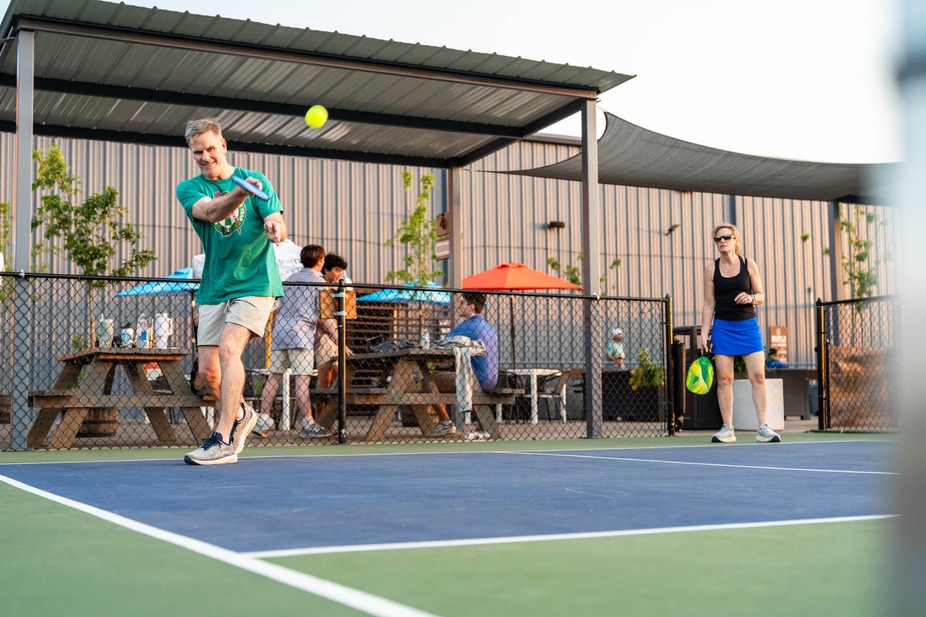 Pickleball Social Cypress Set to Open by Early June, Offering Indoor and Outdoor Courts for All Ages