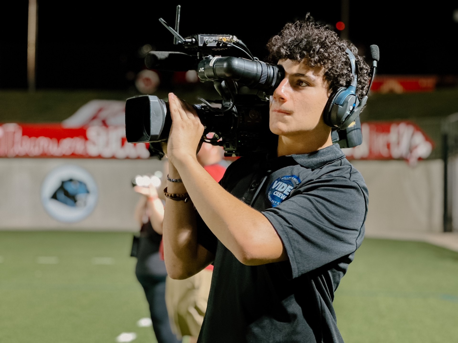Katy ISD’s Sports Video Crew Receives Prestigious Multimedia Spotlight Award 