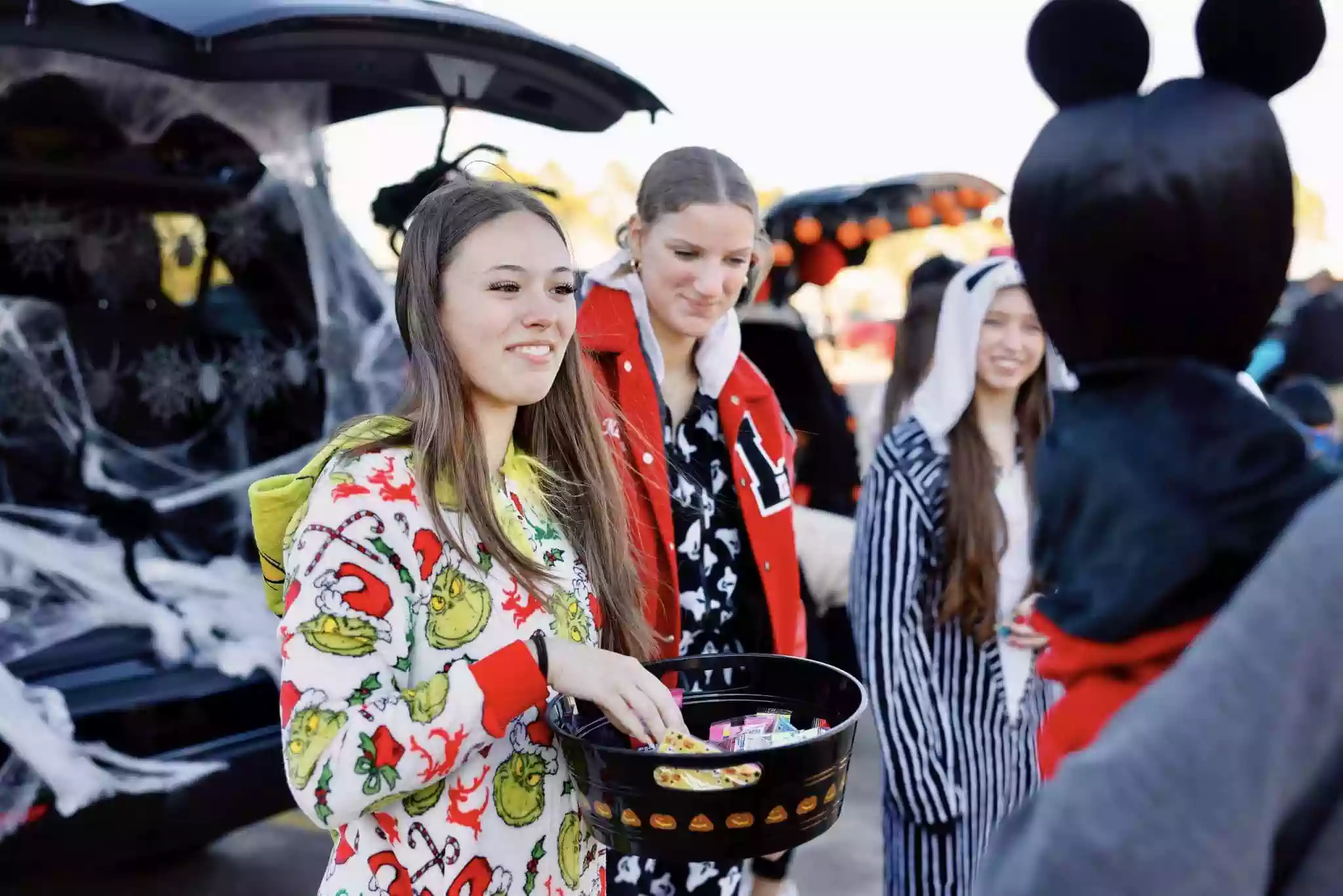 Get Ready for Spooktacular Fun: Langham Creek Family YMCA to Host Second Annual Trunk or Treat Event with CFISD Police Department